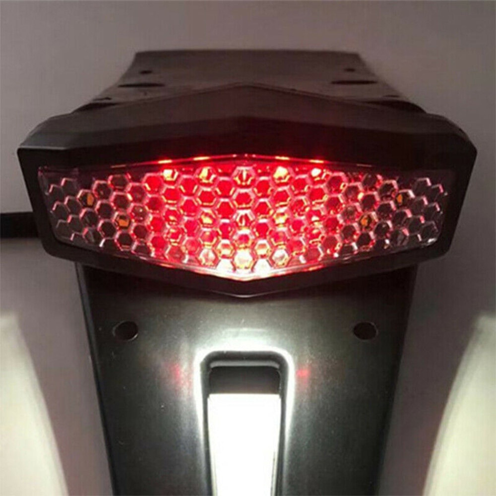 FENDER 1 Đèn LED Tín Hiệu Xi Nhan 12V Gắn Đuôi Xe Máy Chuyên Dụng