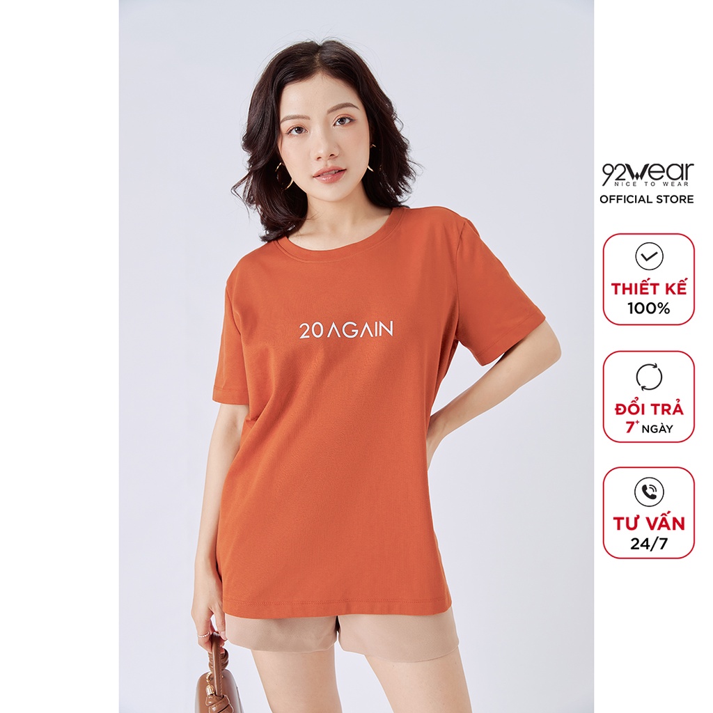 Áo thun nữ cotton co giãn 92WEAR form rộng ngắn tay cổ tròn in chữ ATA2068