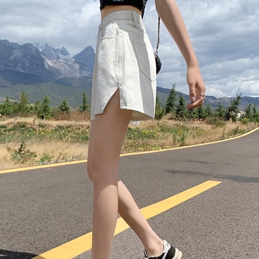 Quần short jean lưng cao xẻ gấu năng động trẻ trung - LK028