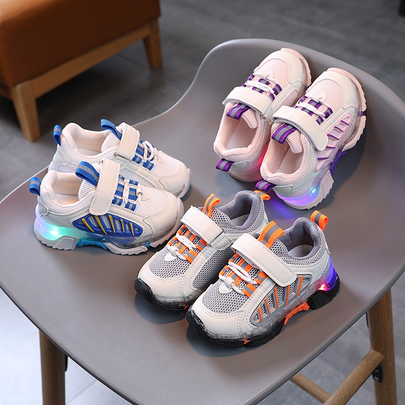 SUGE Giày Sneaker Đế Mềm Chống Trượt Thoáng Khí Có Đèn LED Phát Sáng Cho Bé Trai Và Bé Gái