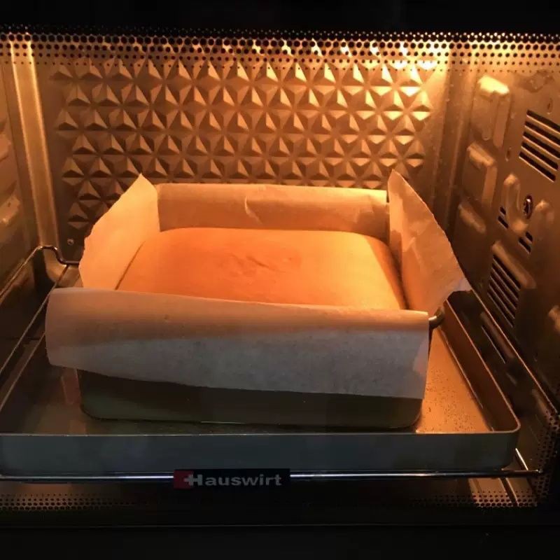 Khuôn vuông nướng bánh chống dính 22cm