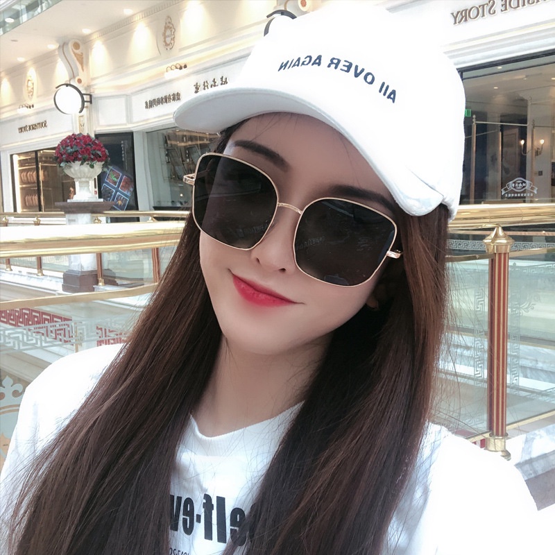 Kính Mát Gọng Vuông Chống Tia UV Thời Trang Dành Cho Nữ