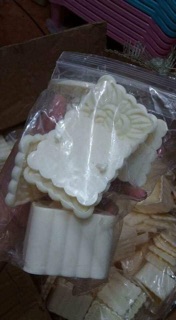 Bộ khuôn làm bánh trung thu