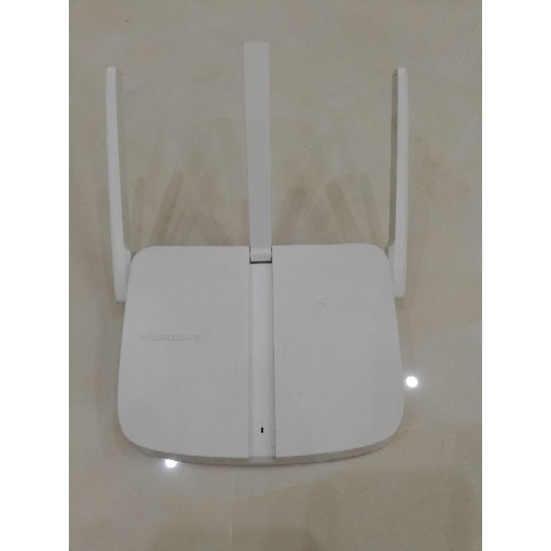 Bộ phát wifi 3 râu Mercusys MW305R