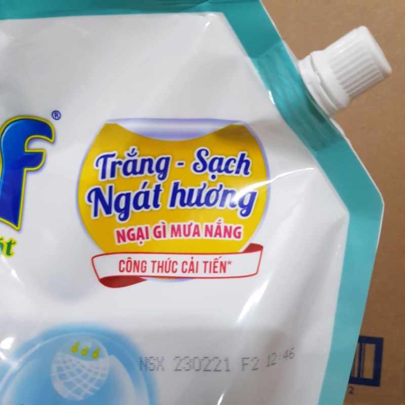 Nước giặt Surf hương sương mai dịu nhẹ 3.5 kg