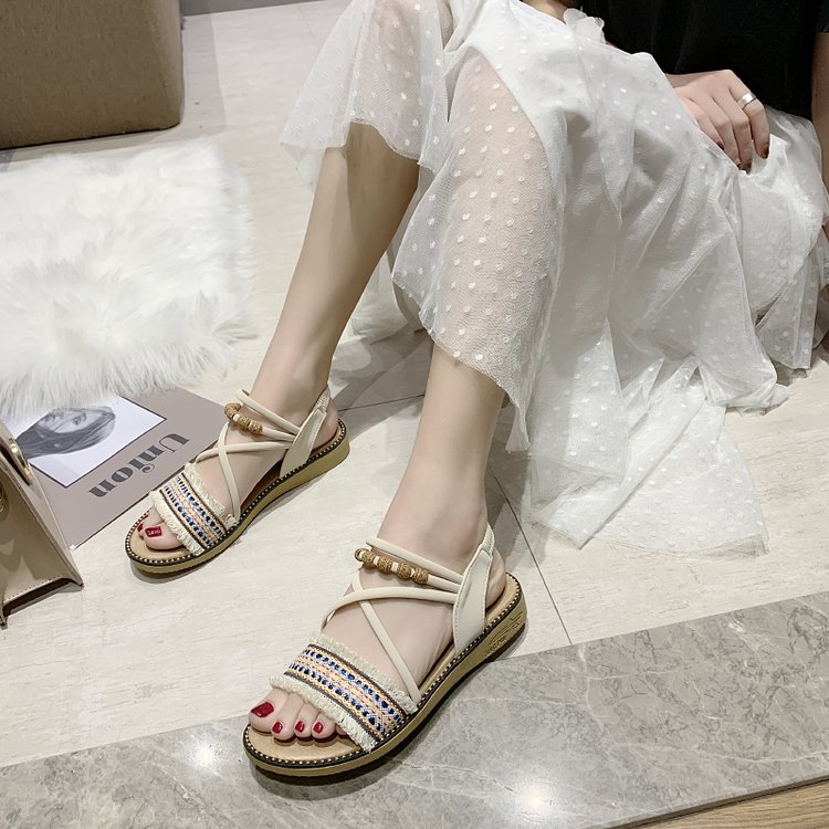 Dép Nữ Mũi Tròn Có Núm Tua Thời Trang