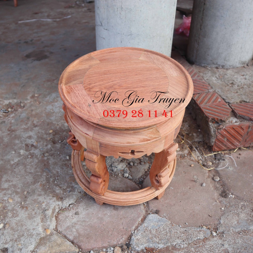 Kỷ tròn đôn trơn đế chân khuyên gỗ hương cao 30cm