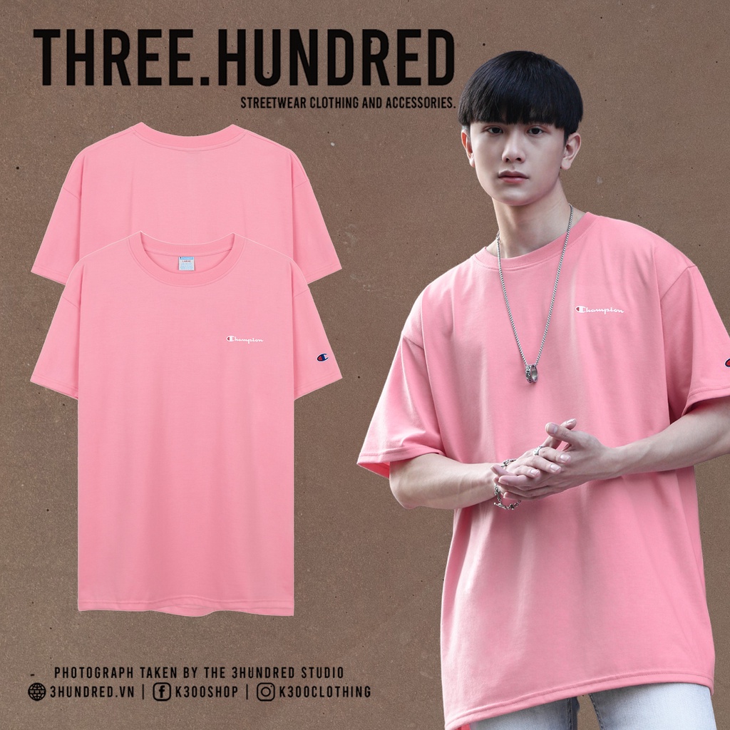 Áo Thun Champion Màu Hồng In Chữ Màu Trắng Chất Liệu 100% Cotton Thoáng Mát Form Rộng Thoải Mái