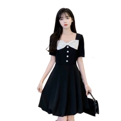 Đầm Perty dáng ôm đính nơ phong cách retro Hàn Quốc dành cho nữ