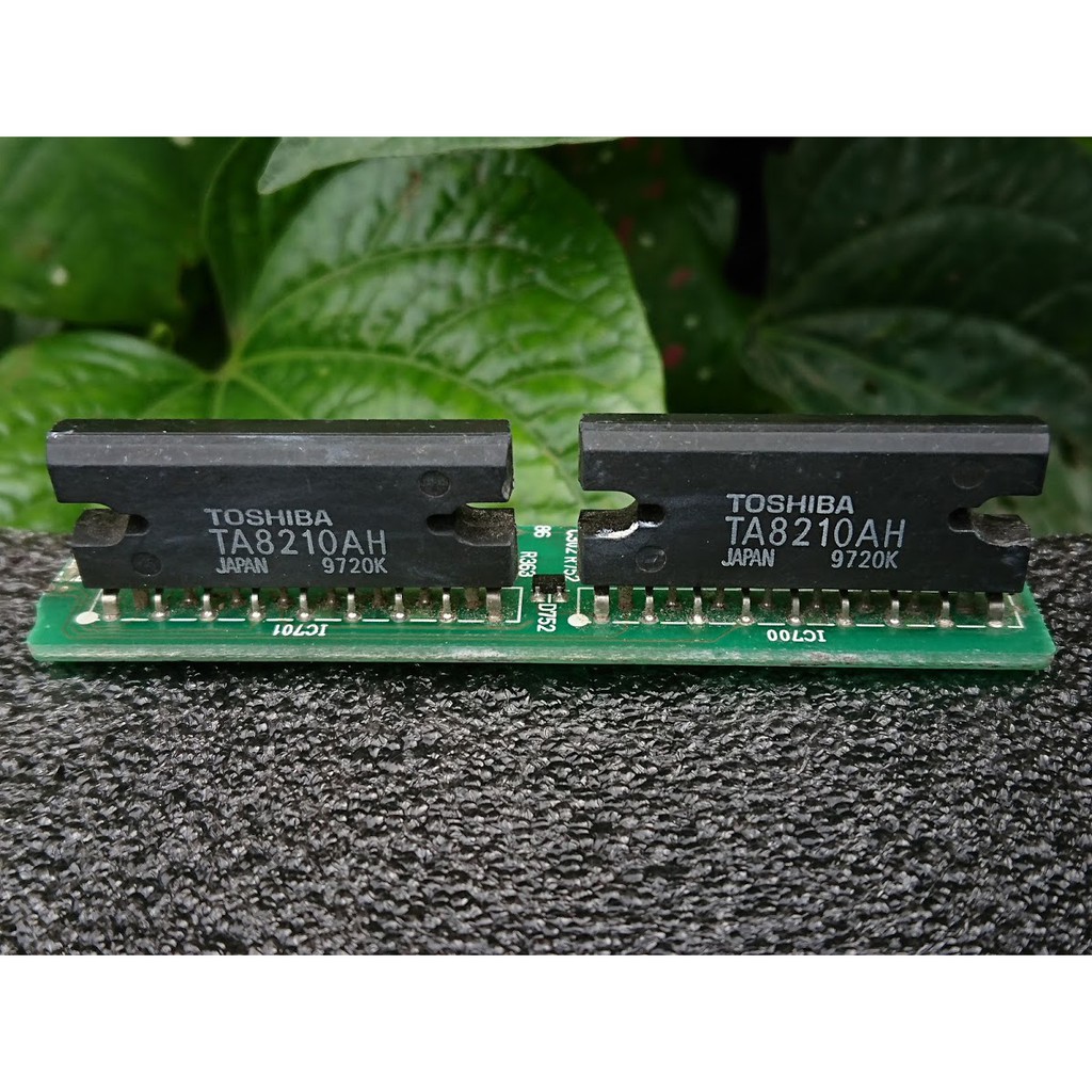 IC công suất Toshiba TA8210 TA8210AH