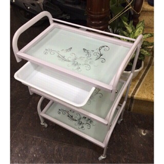 Kệ đẩy spa hàng đẹp có sẵn