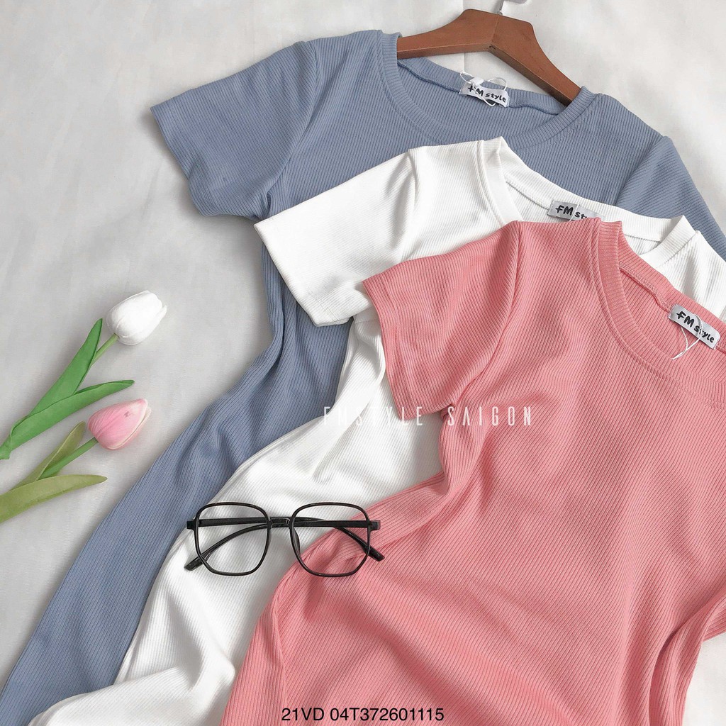 [Mã SKAMSALEP6 giảm 10% tối đa 100K đơn 150K] Đầm gân body tay ngắn ulzzang thời trang nữ FMStyle SaiGon 21VD04T372601 | BigBuy360 - bigbuy360.vn