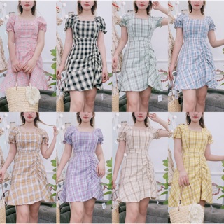 Đầm caro cổ vuông đuôi cá dún sườn