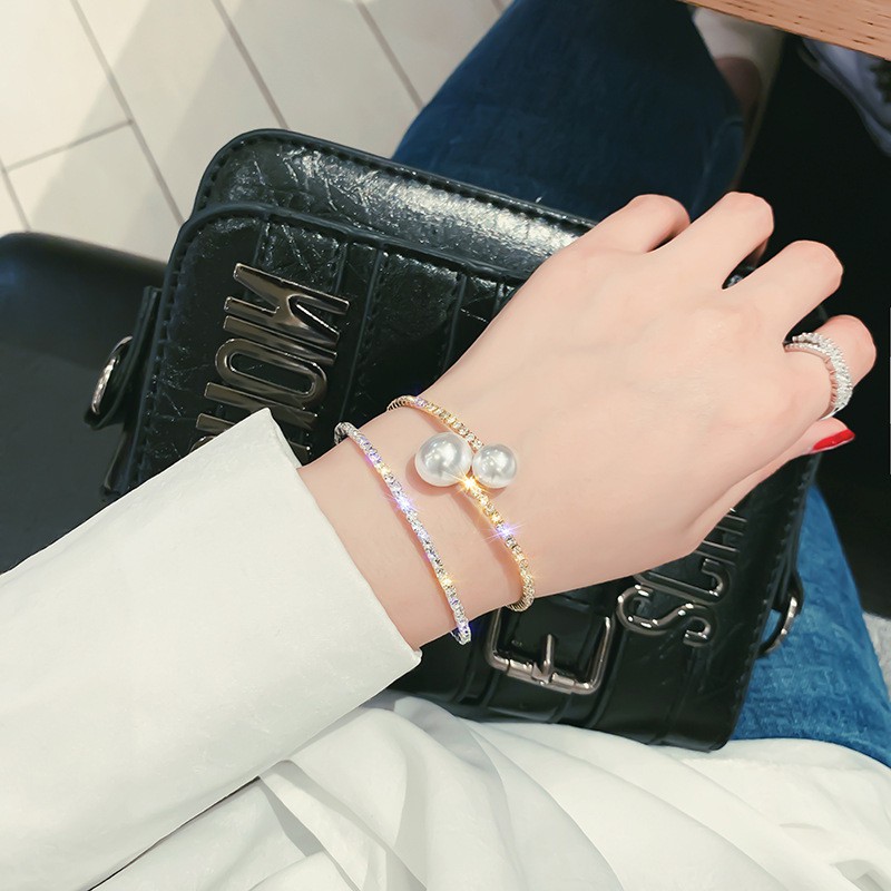 Vòng tay ngọc trai đính đá lấp lánh đơn giản thời trang quà tặng bạn gái | BigBuy360 - bigbuy360.vn