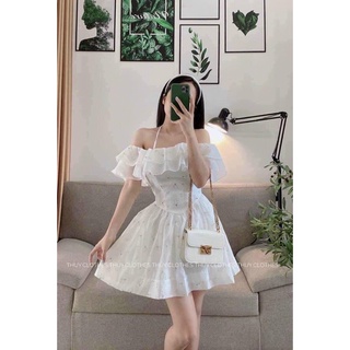 ĐẦM HOA TRẮNG YẾM TẦNG