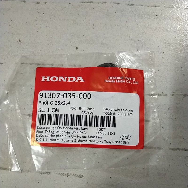 Ron Sin ty thăm nhớt Honda