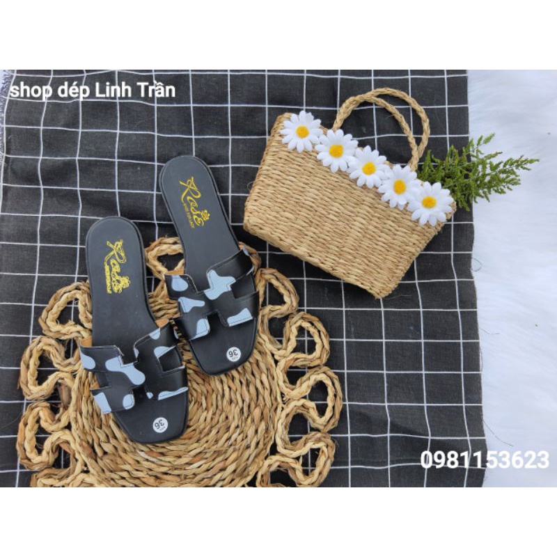 dép kiểu chữ H bò sữa đáng iu❤ quá luôn, chất liệu quai da mềm đi êm chân