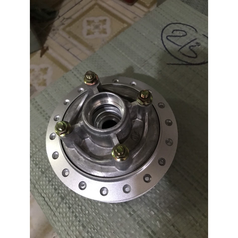 CÙI DĨA NHÔNG SÊN XÍCH LỚN RS VÀ RSX 110:WAVE A 110,BLADE,FUTURE 125,WAVE 110,RSX 110