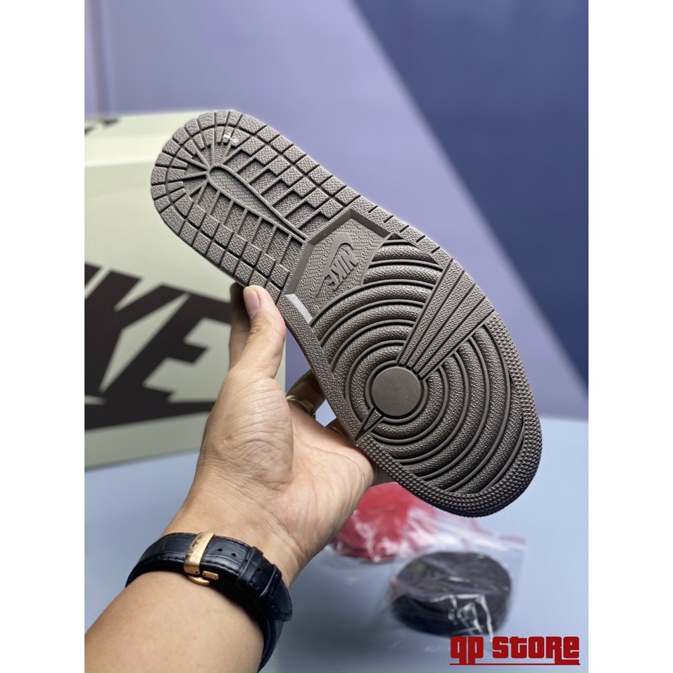 Giày Thể Thao Jordan 1 Low Travis Scott Reverse