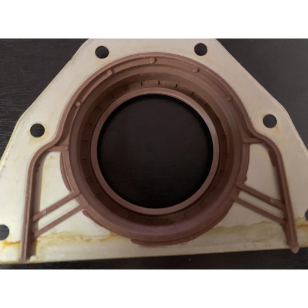 Phốt đuôi cốt máy Fiat 1.6