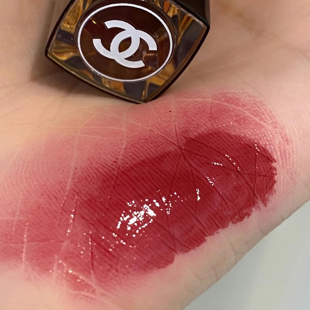 Son Chà neo Rouge Coco Flash 106 Dominant - Đỏ Cherry