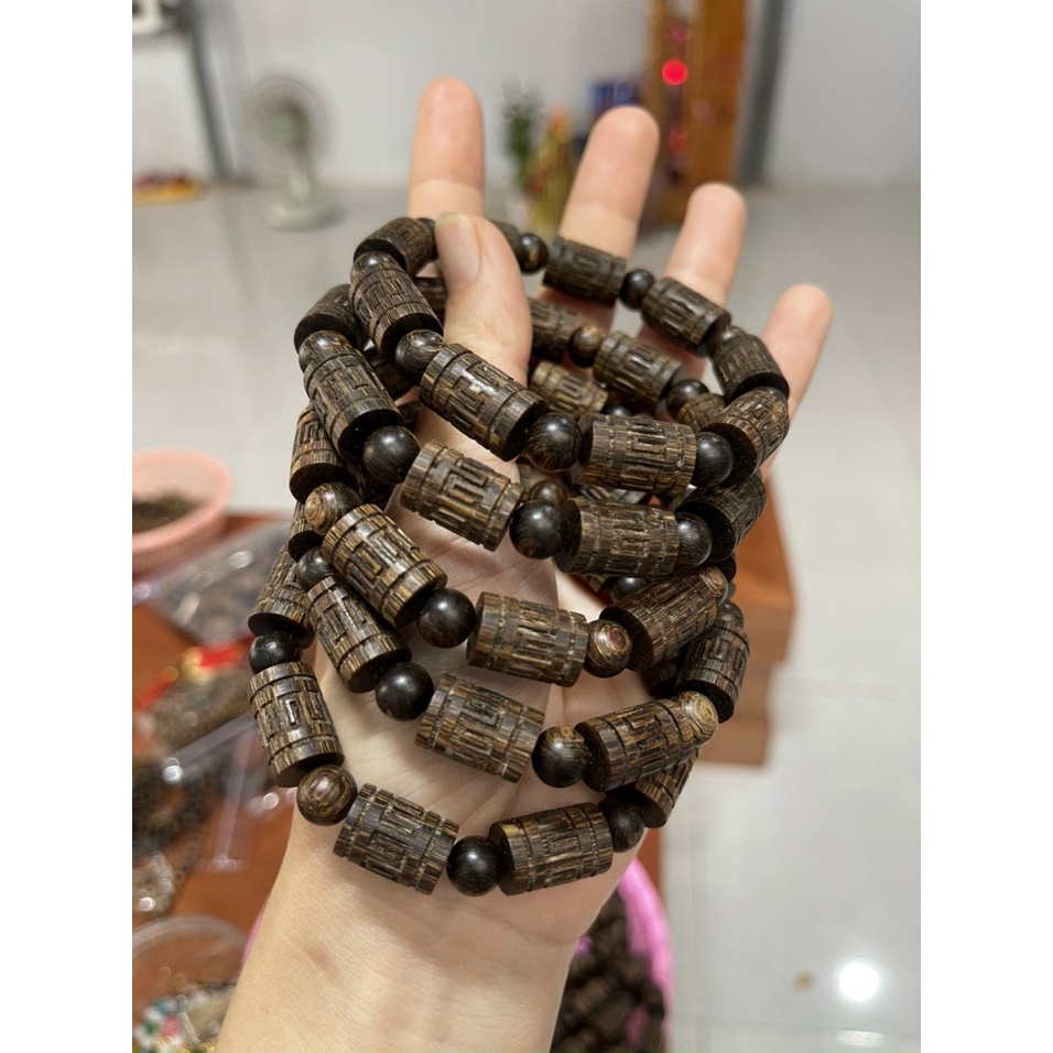 Vòng Trầm Hương Khắc Chú - Trầm Hương Sánh Chìm - Khắc Laze