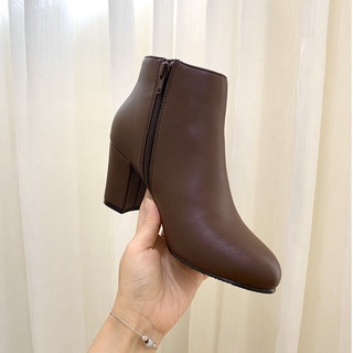 Giày Boot Nữ COLEE Basic Da Trơn 7p VNXK