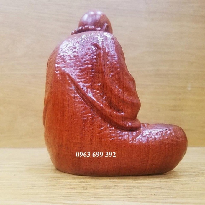 Tượng đạt ma sư tổ ngồi thiền bằng gỗ hương