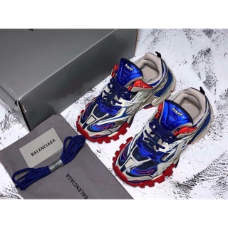 Giày Balenciaga Track 2.0 màu xanh mới