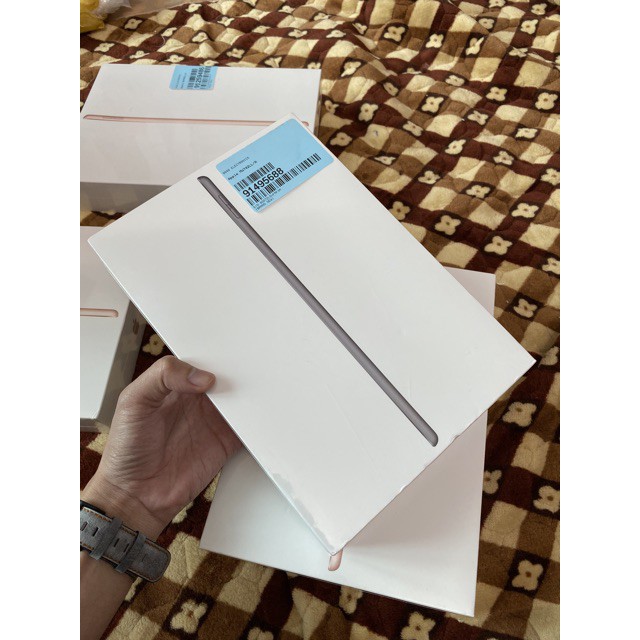 Máy tính bảng IPAD 10.2” 2019 bản ipad Gen7 mới chưa bóc seal | BigBuy360 - bigbuy360.vn