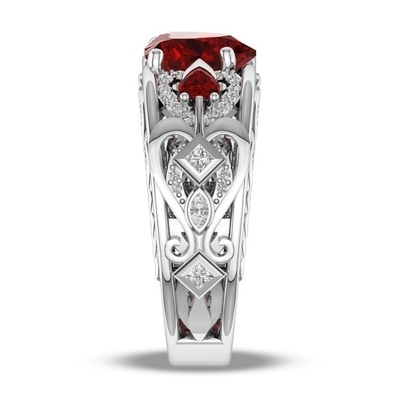 Sang Trọng Nhẫn Inox Đính Đá Ruby Cho Cặp Đôi