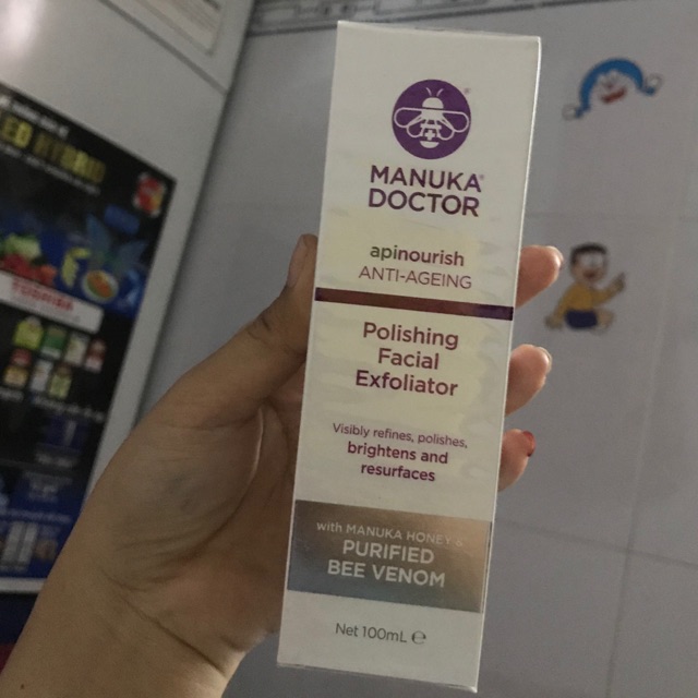 Tẩy tế bào chết Manuka Doctor