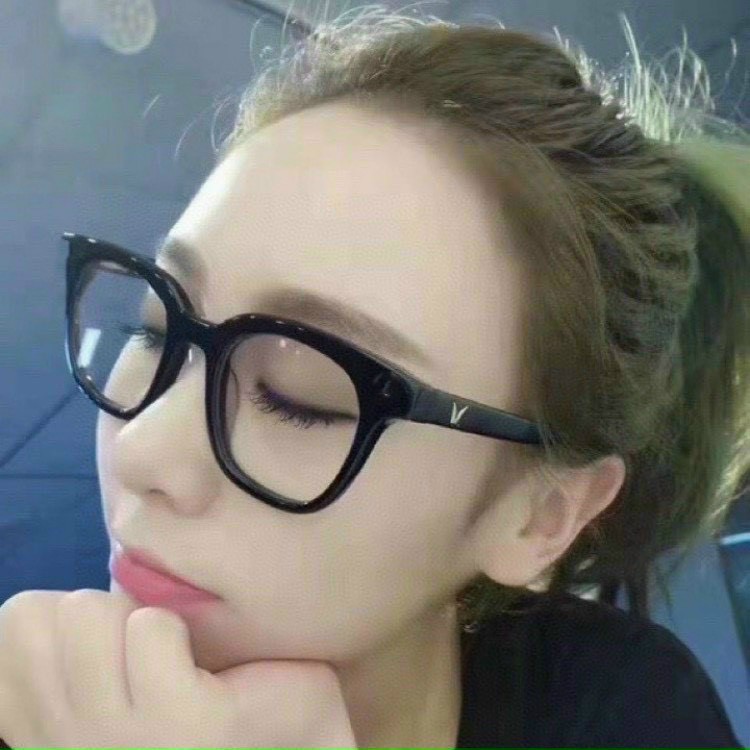 MẮT KÍNH GIẢ CẬN UNISEX CHỮ V HOT TREND ( kính V cận ) | BigBuy360 - bigbuy360.vn