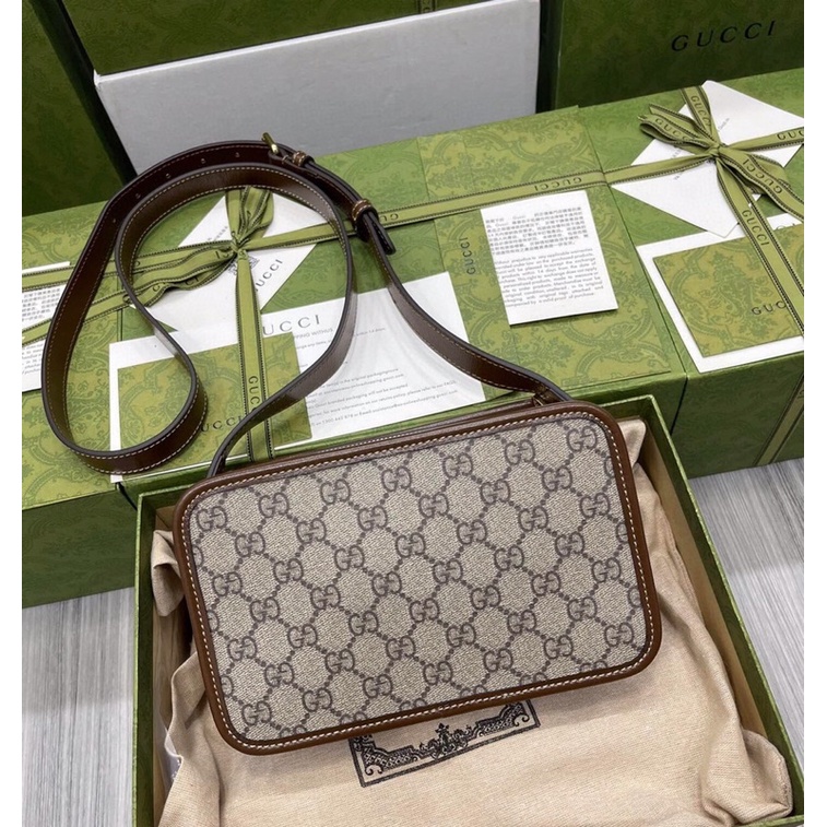 Túi xách Gucci size 22cm