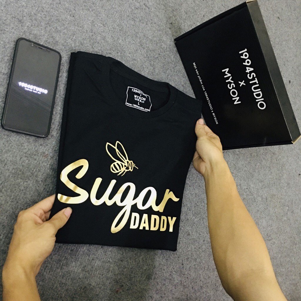 Áo thun form rộng unisex , áo đôi tay lỡ in nhũ vàng xinh xắn [TATO]