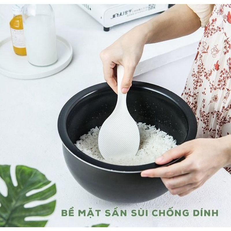 Muôi cơm sần màu trắng Việt Nhật