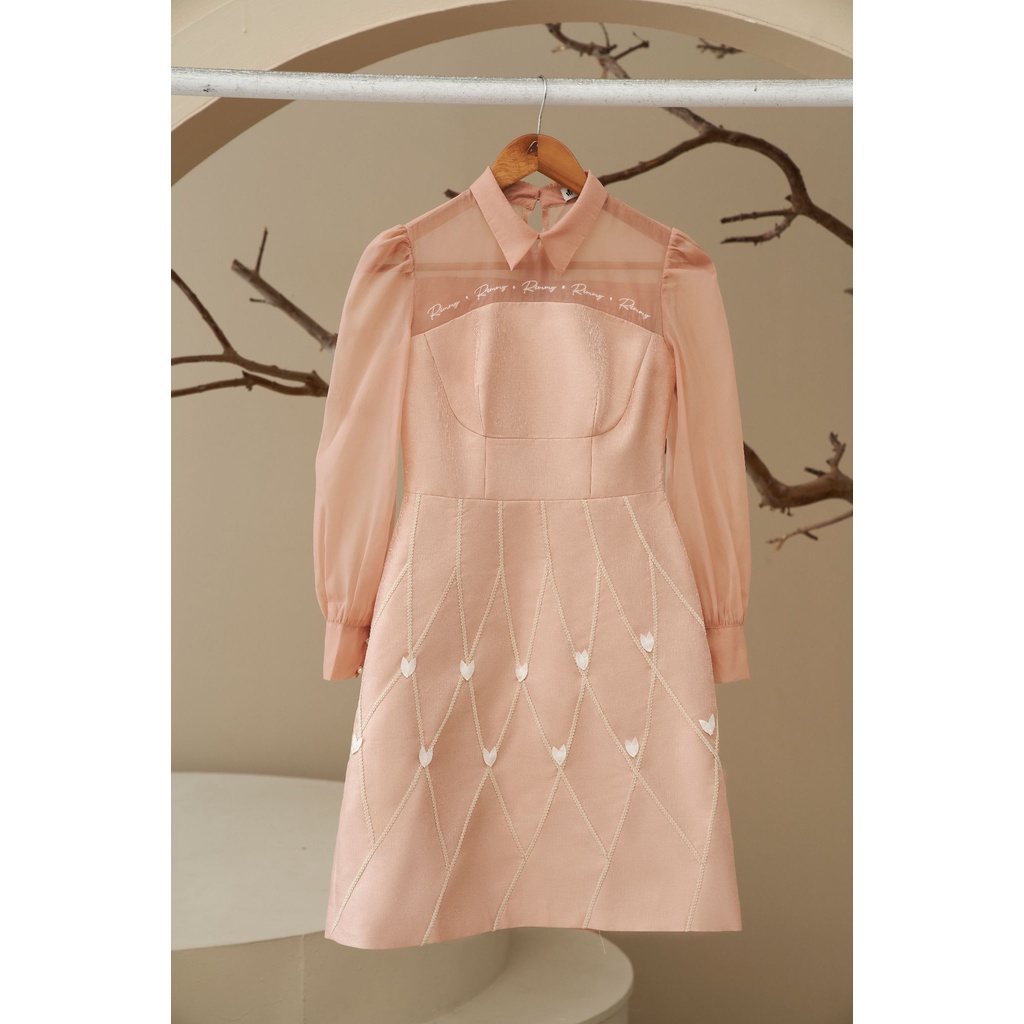 Váy hoạ tiết đan đỏ dây nhung Femi Dress