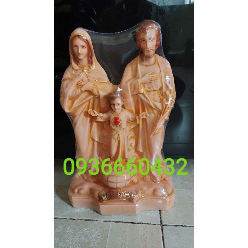 Tượng Thánh Gia Thất 35cm nhựa composite màu gỗ