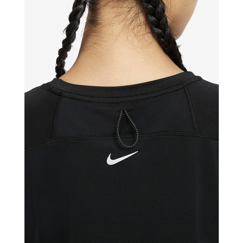 Áo T-shirt nữ Nike DC5237-010