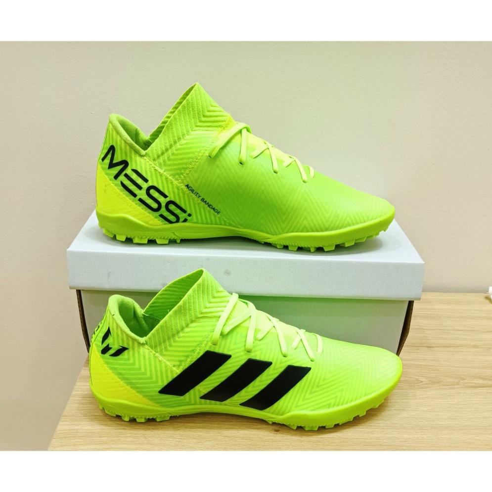 ️⚽ Giày Bóng Đá TQ Nemeziz . Chống nước tốt, độ bền rất cao mà không cần khâu đế >
