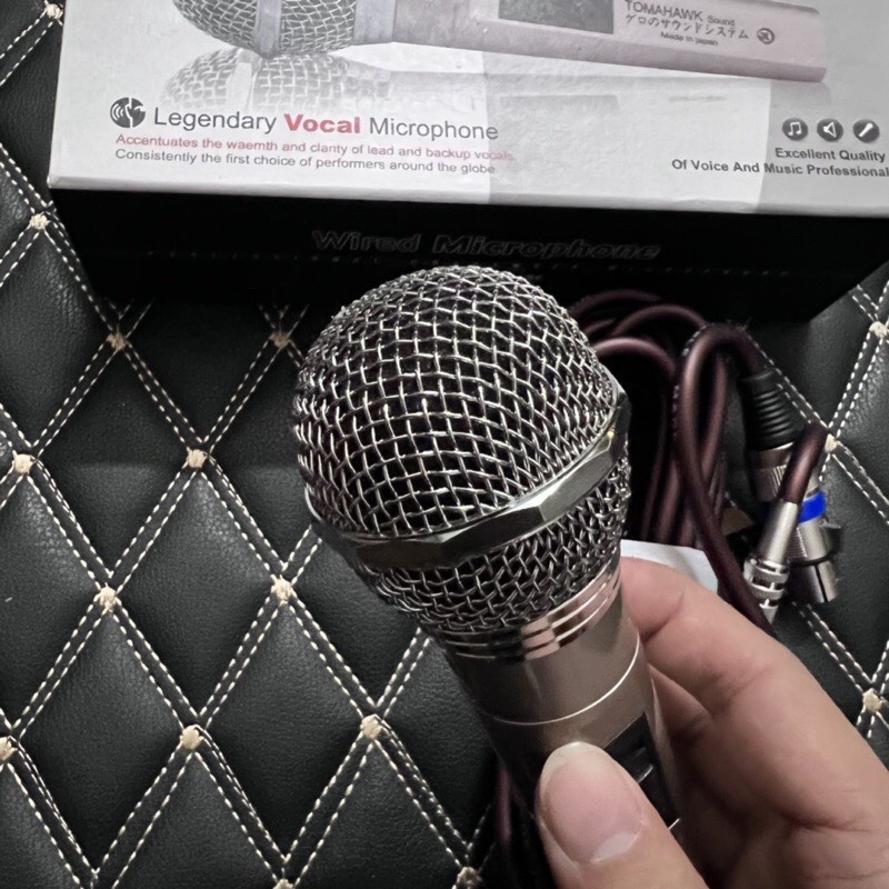 Micro Karaoke Có Dây TOMAHAWK - Chống Hú - Hát Hút Mic