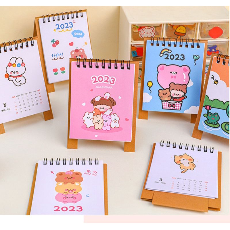 Lịch 2023 lò xo họa tiết cute nhiều hình dễ thương trang trí bàn học bàn làm việc, Sỉ lịch mini giá rẻ