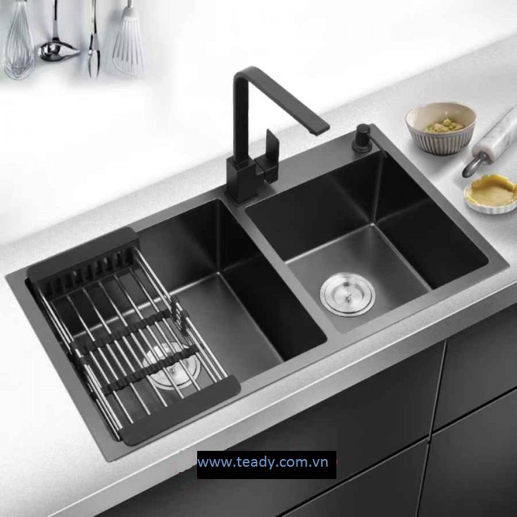 Vòi rửa chén bát Nóng Lạnh Đen Nano (TẶNG KÈM DÂY CẤP)