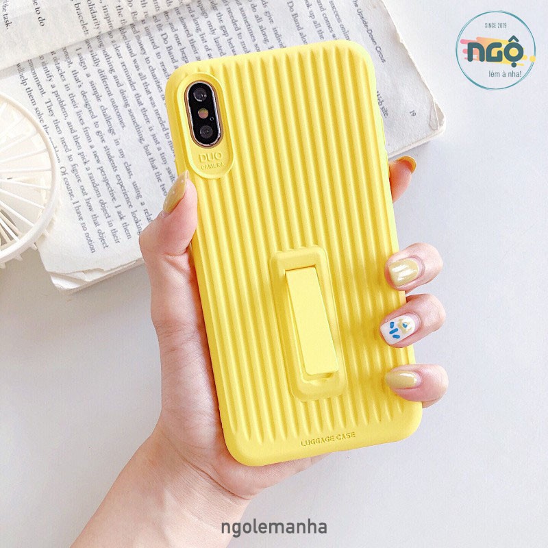 Ốp Vali Trơn chất dày, có chân chống xem phim