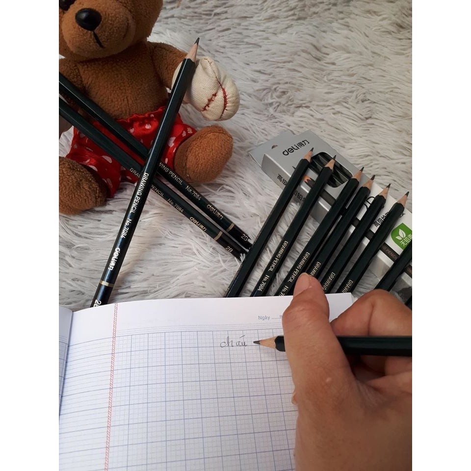 ✏✏ Combo 12 cây bút chì deli xịn ✏✏