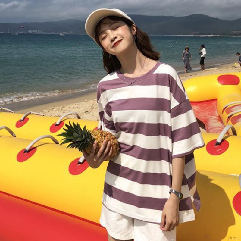 Áo thun tay ngắn cổ tròn dáng rộng họa tiết kẻ sọc trẻ trung thời trang phong cách Hàn Quốc