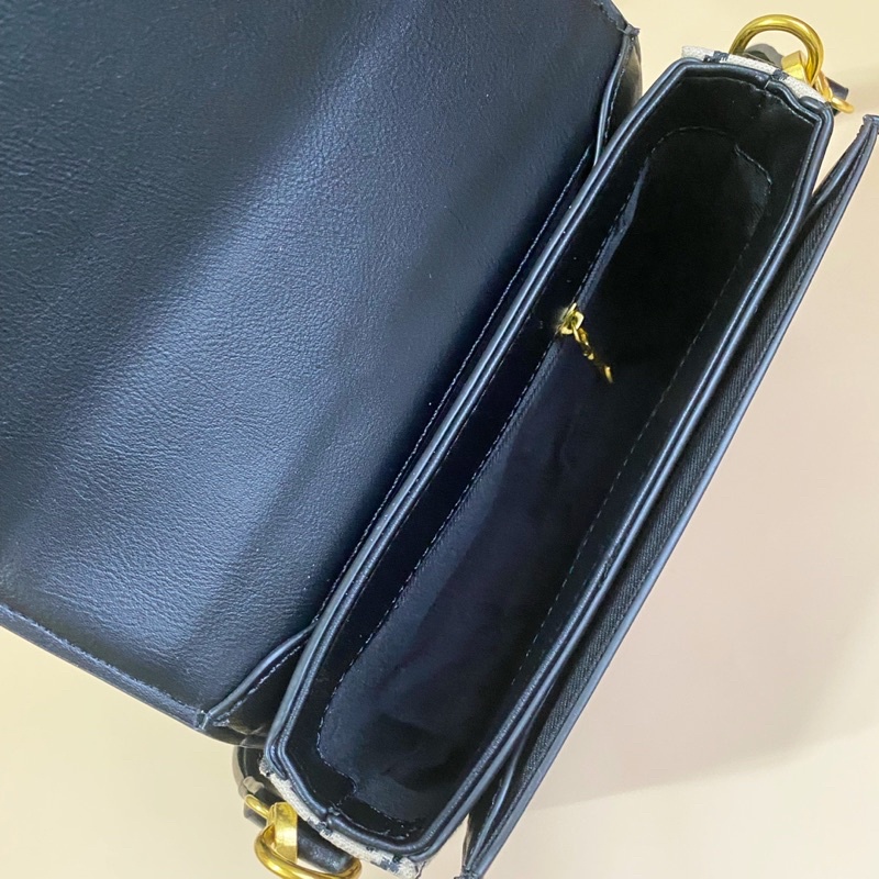 Túi xách Salt Dé ASARIE BAG | Túi đeo vai và Đeo chéo | Ảnh thật | Hoạ tiết răng sói