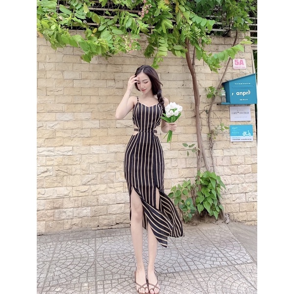 Maxi khoét eo xẻ thun 2cm Yoona