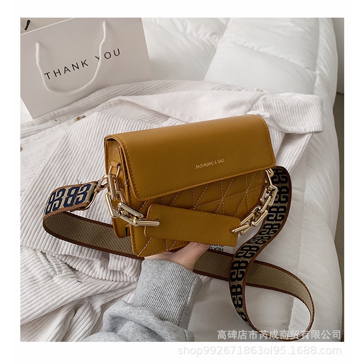 Túi Đeo Chéo Một Bên Vai Hình Vuông Phong Cách Châu Âu Thời Trang Độc Đáo Mới Dành Cho Bạn Nữ Phong Cách Hàn Quốc 2021