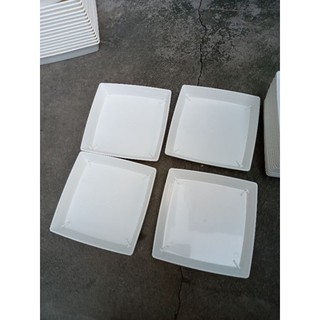Đĩa nhựa vuông v16cm (cạnh 15cm )giá hủy diệt